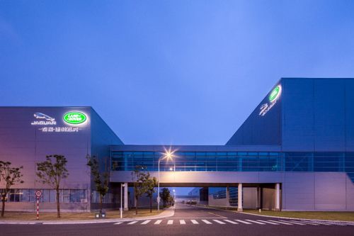 全球样板工厂 全新路虎发现运动版